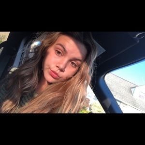 Meet your Posher, Sam